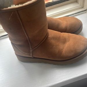 Worn once UGG boots